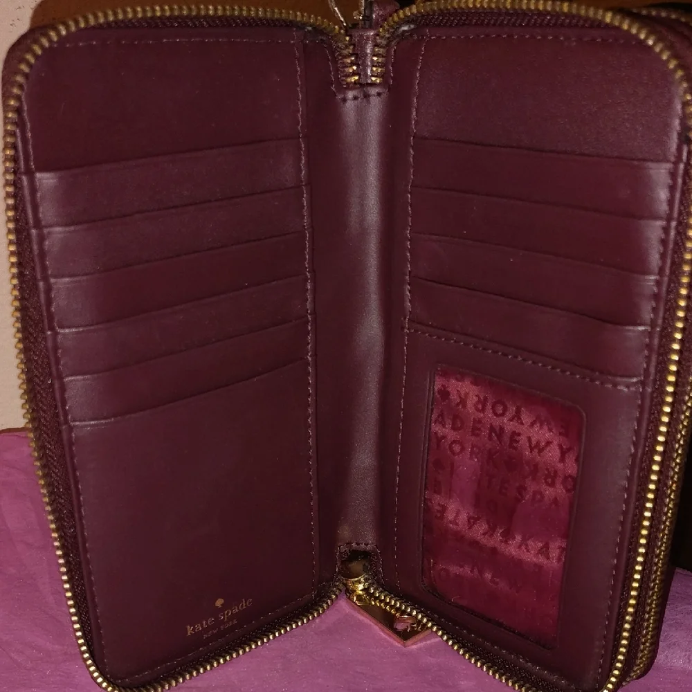 Kate Spade Croc-Embossed Deep Burgundy Leather Clutch Wallet - Picture 3 of 7
